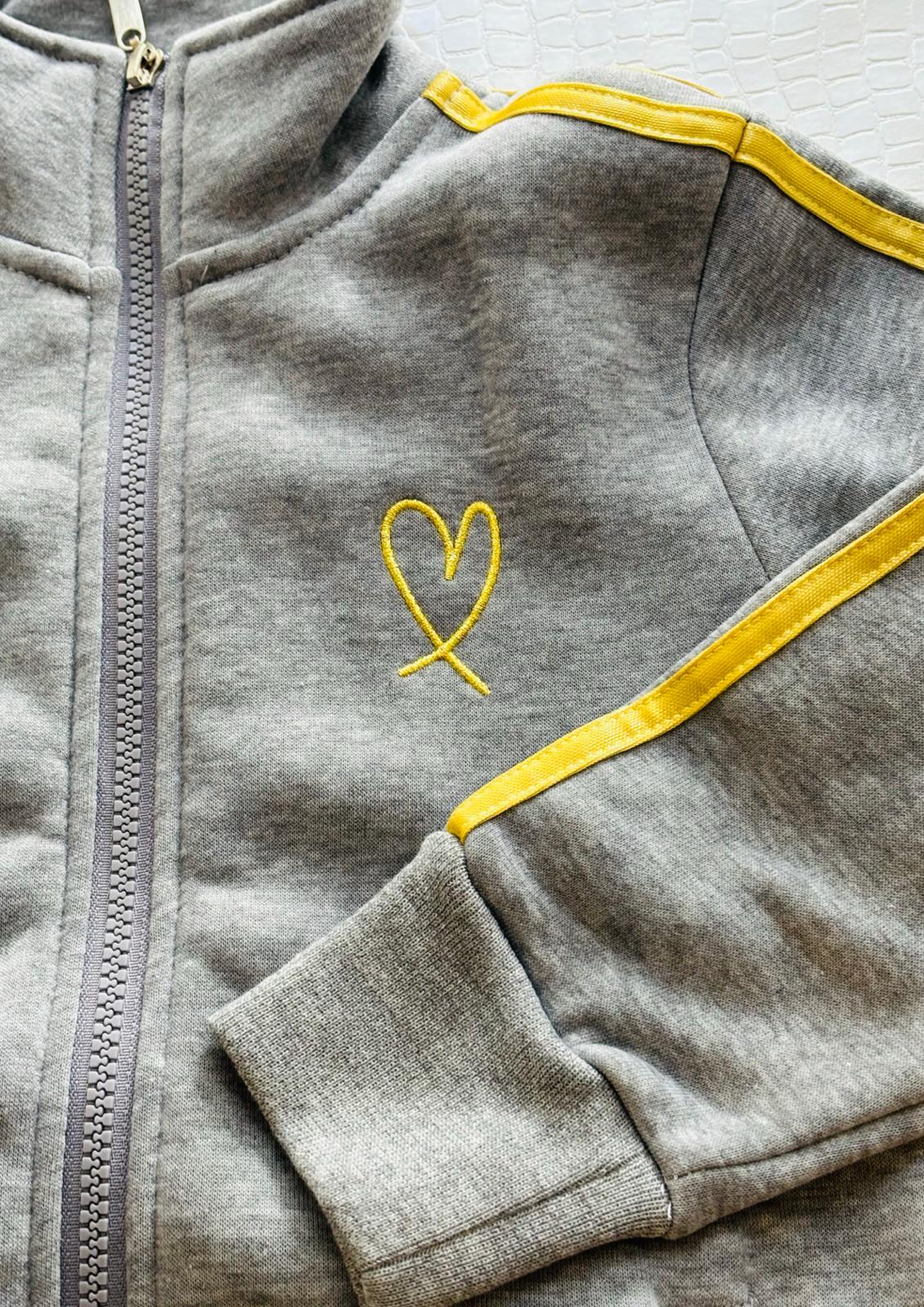 Tuta in Felpa Bimba con Zip e Bande Laterali Irge Sport Active - Taglia 5/6 anni