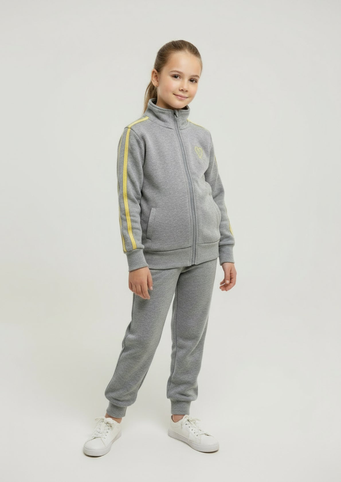 Tuta in Felpa Bimba con Zip e Bande Laterali Irge Sport Active - Taglia 5/6 anni