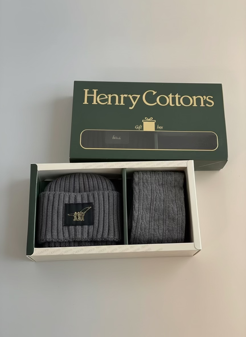 Gift Box con Cappello + Calza Lunga in Caldo Cotone - Henry Cotton’s