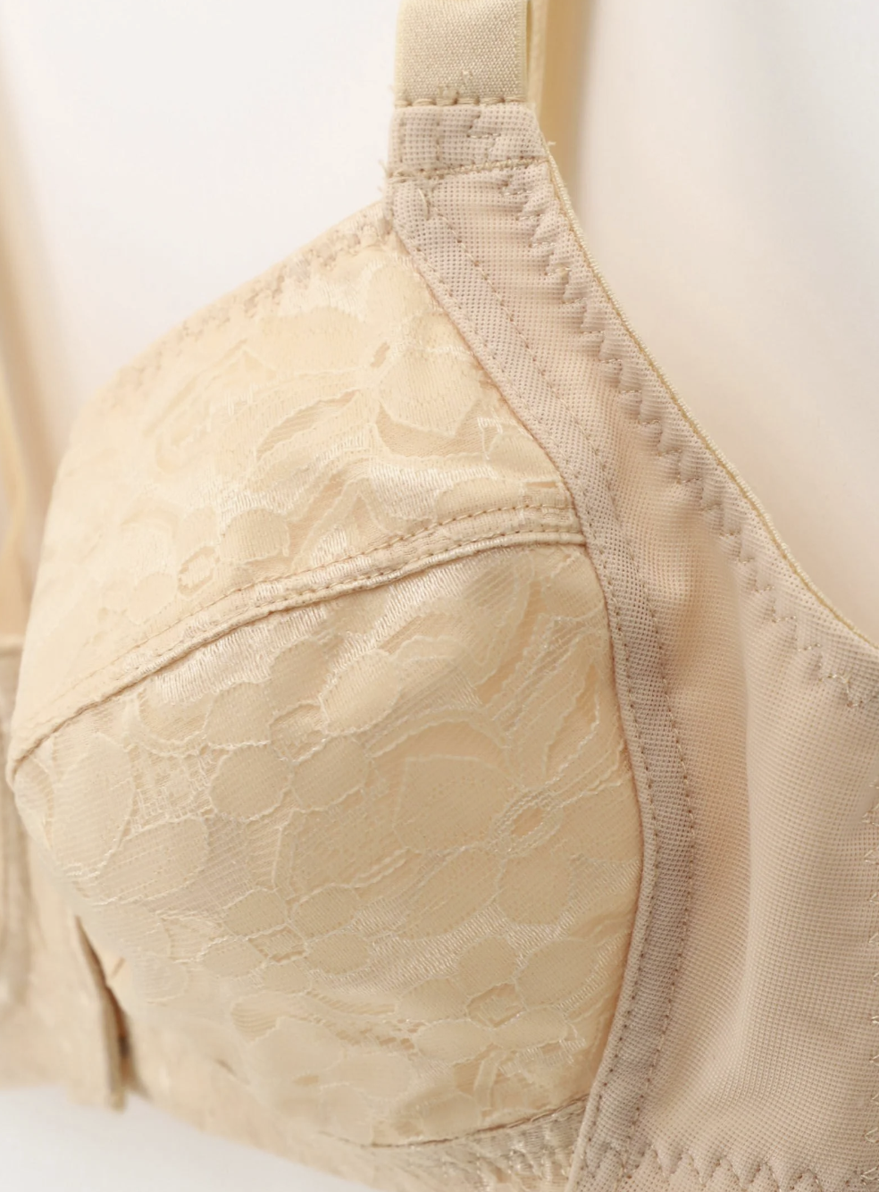Reggiseno senza ferretto con Apertura Frontale Adele Classic - LEPEL