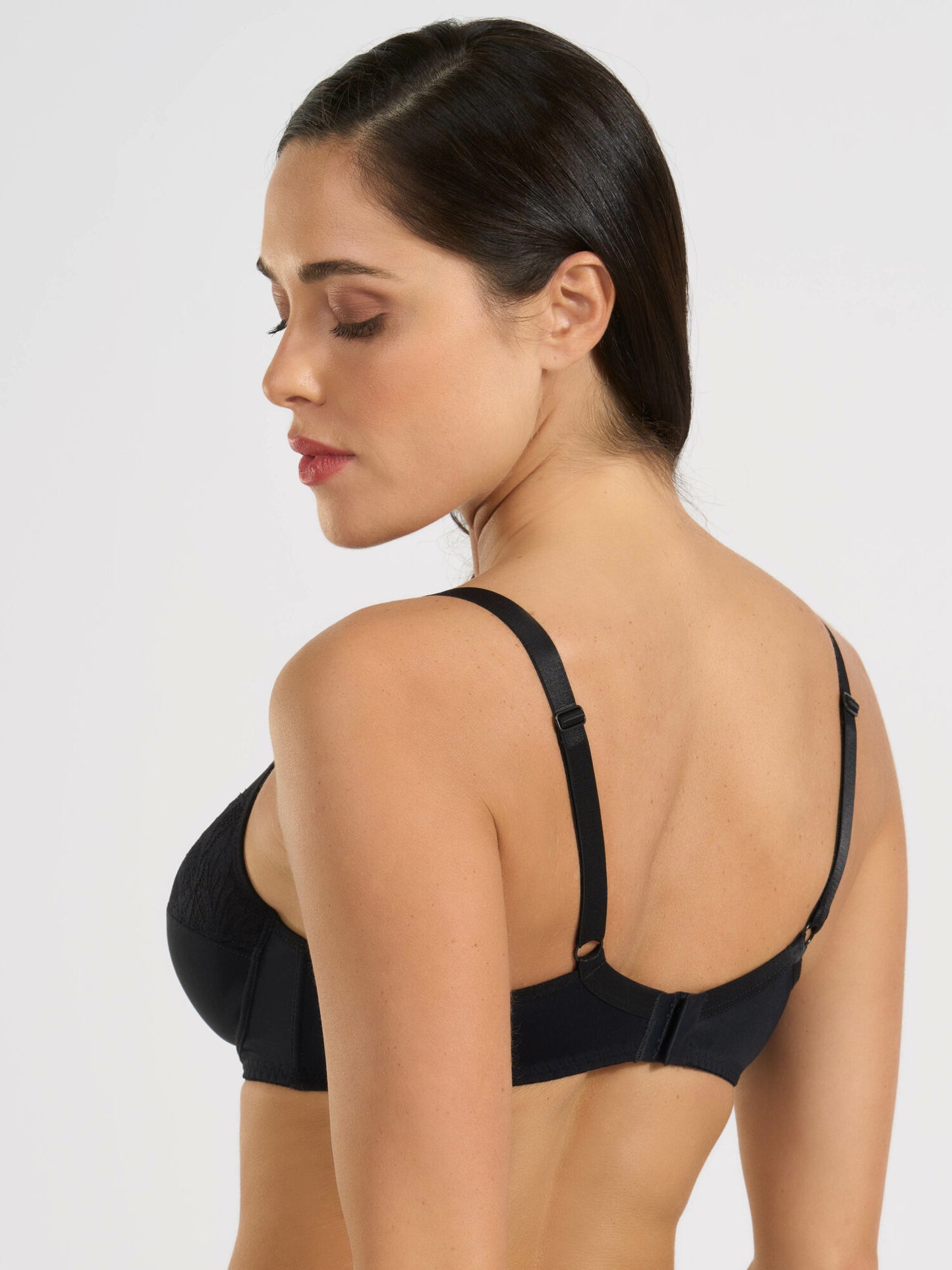 reggiseno contenitivo con ferretto e pizzo donna Delia SPIMAN nero taglia 3C-7C chiusura posteriore